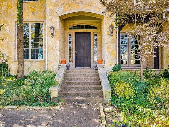 5th image of 152 Saint Andrews Ln