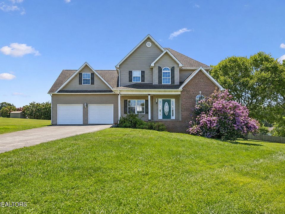 1st image of 3135 Blueberry Dr