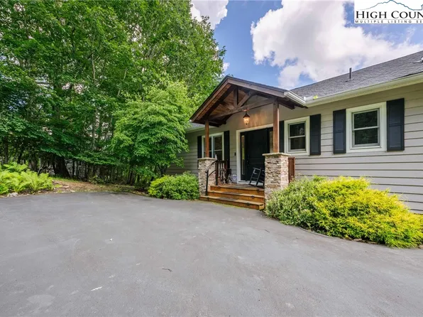 224 Banner Grande Lane, Banner Elk, NC 28604