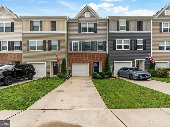 3rd image of 231 Magellan Dr