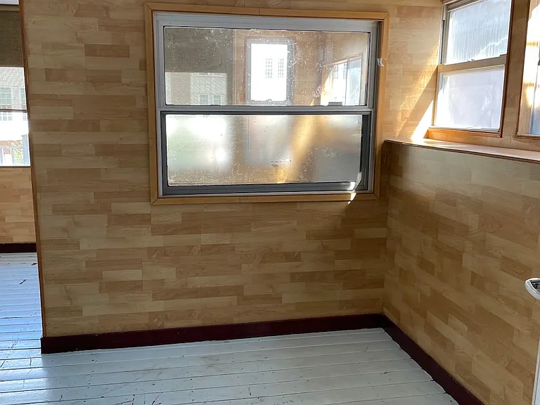 335 N 10th St #2-C — Photo 21