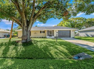 631 Ellingsen Ave, Sebastian, FL 32958