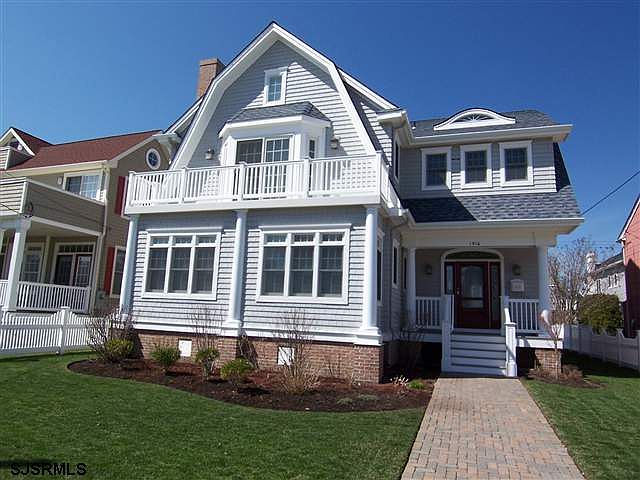 1st image of 1906 Ferndale Dr