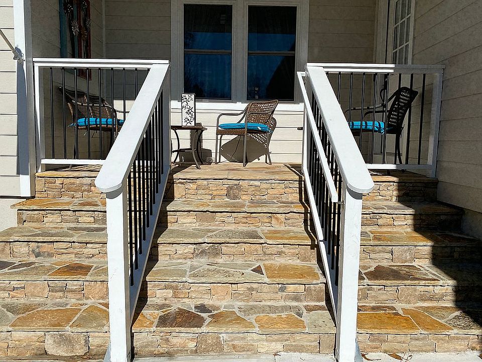 1st image of 3458 Sabrina Ct NE