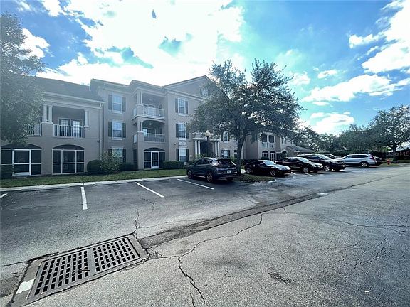 2nd image of 14353 Fredricksburg Dr APT 907
