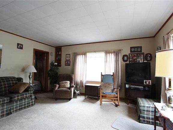4th image of 6155 Blue St