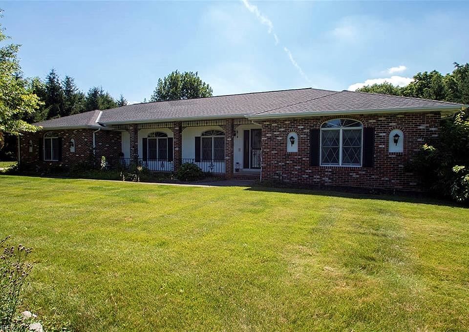 1st image of 3786 W Sweet Briar Dr