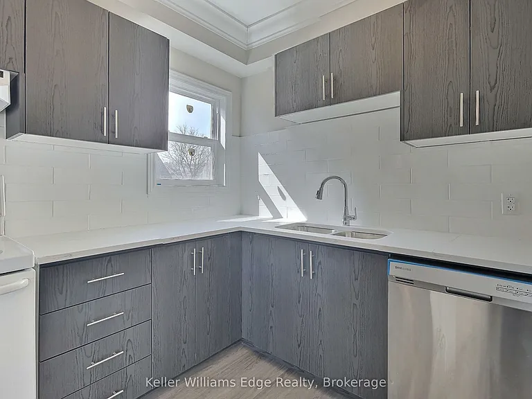8 Tisdale St S #5 — Photo 5