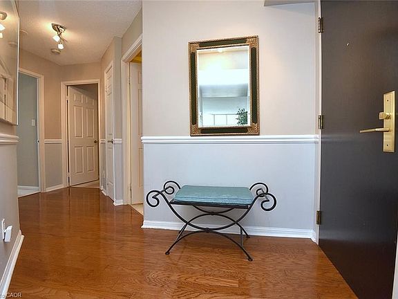 3rd image of 55 Kingsbridge Garden Cir #2210