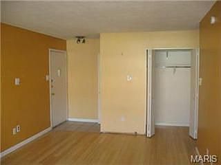 5th image of 1715 Mayenne Ct APT B