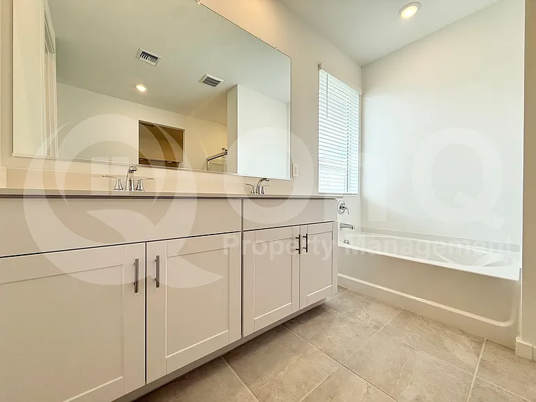5372 S 245th Ave — Photo 34