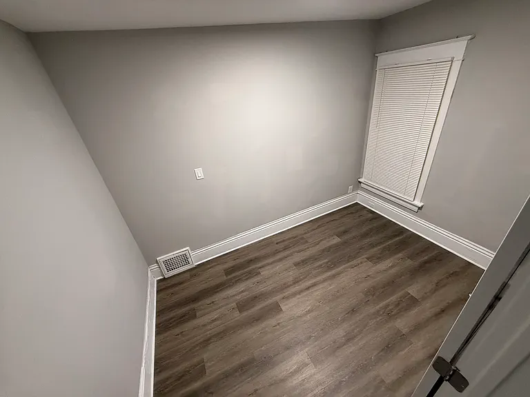 1809 Howe St #2 — Photo 1