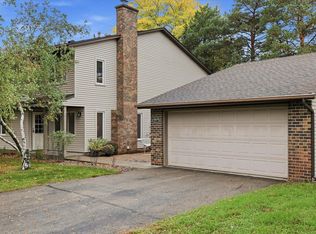 4711 Lund Point, Eagan, MN 55122