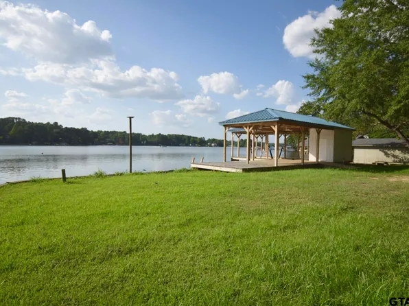 258 Hideaway Ln E, Lindale, TX 75771