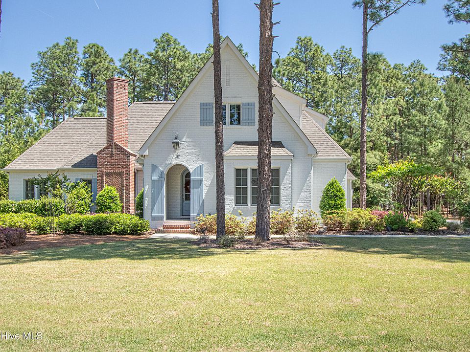 1st image of 117 Chanticleer Drive