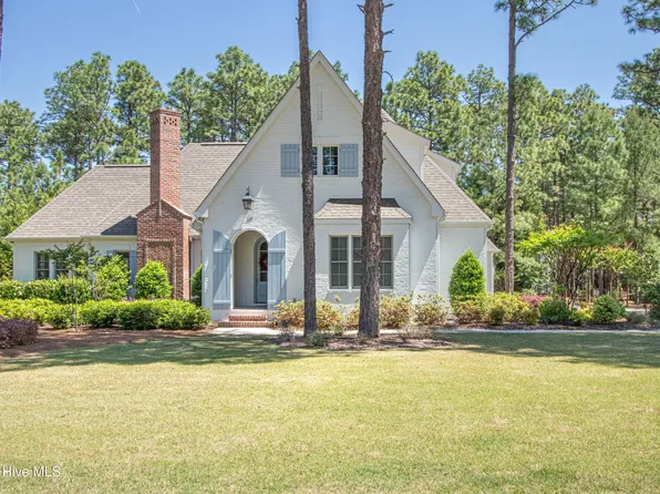 117 Chanticleer Drive, Pinehurst, NC 28374