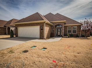 4805 Willowridge Way, Lowell, AR 72745