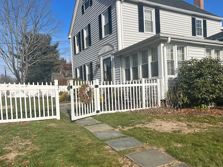 471 Orange Center Rd — Photo 20