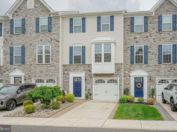 1056 Prime Pl, Sewell, NJ 08080