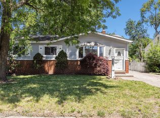 35224 Phyllis St, Wayne, MI 48184