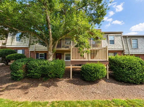 3830 D Country Club Rd, Winston Salem, NC 27104