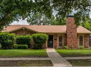 502 Aster Dr, Garland, TX 75043