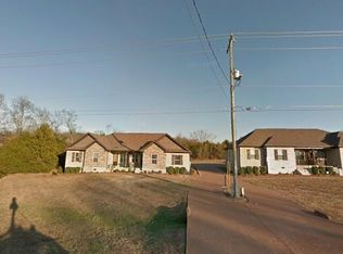 362 Big Station Camp Blvd APT B, Gallatin, TN 37066