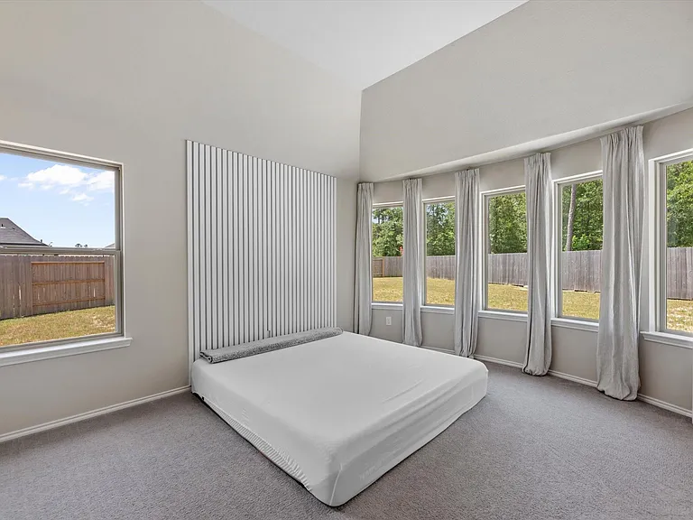 2901 Yaupon Grove Ln — Photo 18