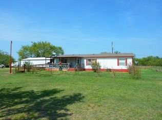 494 Lcr 240, Mexia, TX 76667