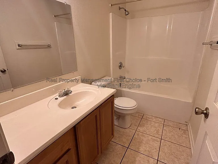 1431 Brazil Ave — Photo 13