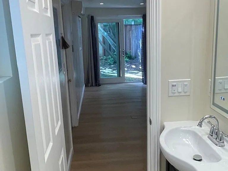 4327 Essex Street — Photo 6