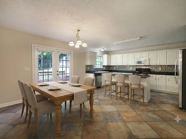 4060 Barnes Cove Dr, Antioch, TN 37013