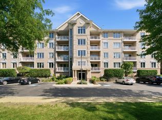 (Undisclosed Address), Park Ridge, IL 60068