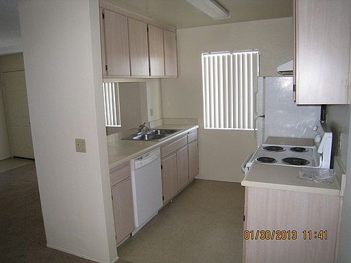 5th image of 2636 Highland Ave APT 4