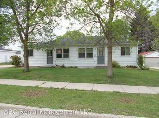 608 N Walnut Ave, Marshfield, WI 54449