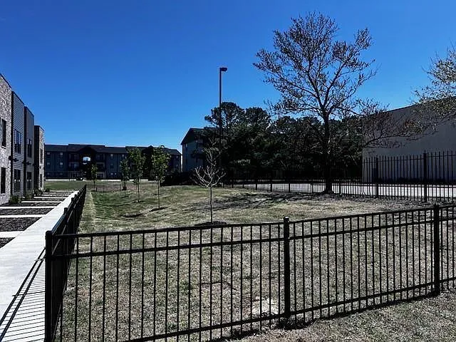 4100 W Olive St — Photo 39