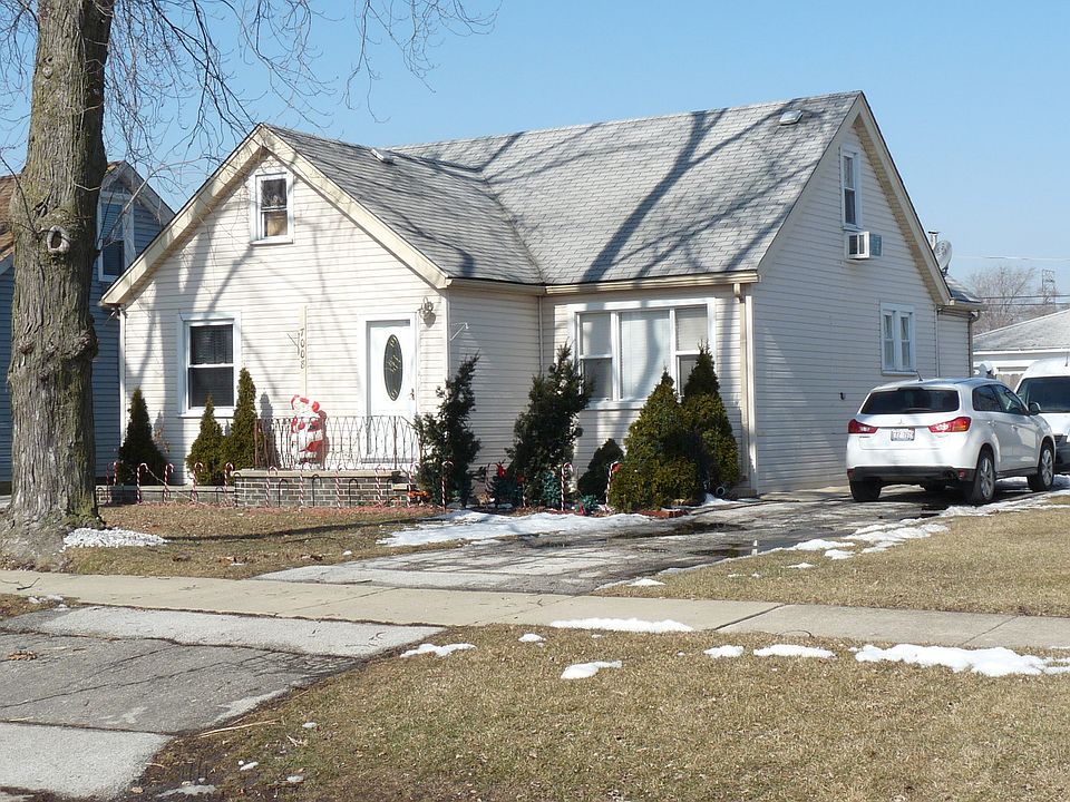 1st image of 7008 W 72nd Pl