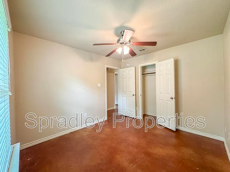 522A Pepper Spring Ct — Photo 10