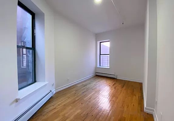 4th image of 2212 Frederick Douglass Blvd #5BN