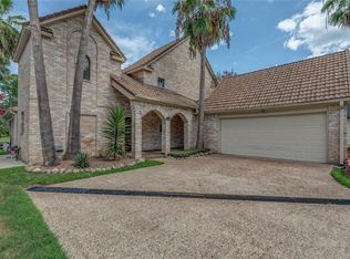 13310 Northshore Dr, Montgomery, TX 77356
