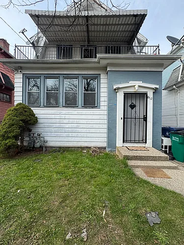 632 Lisbon Ave #1 Photo 1