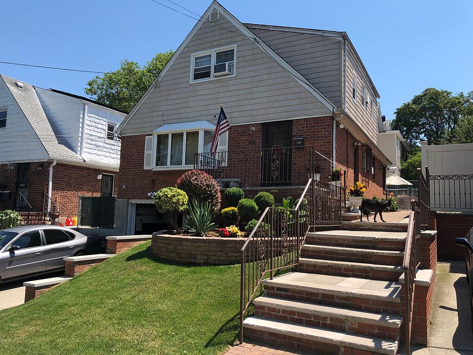 1st image of 12218 11th Ave #1