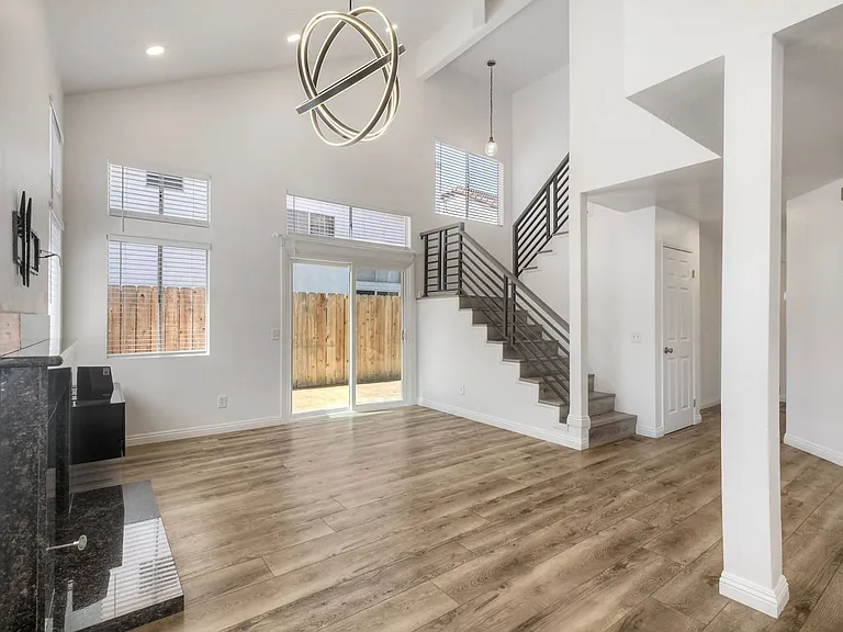 4533 Morning Dove Way — Photo 3
