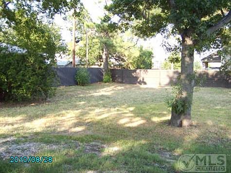 3rd image of 1586 S Gravel Cir
