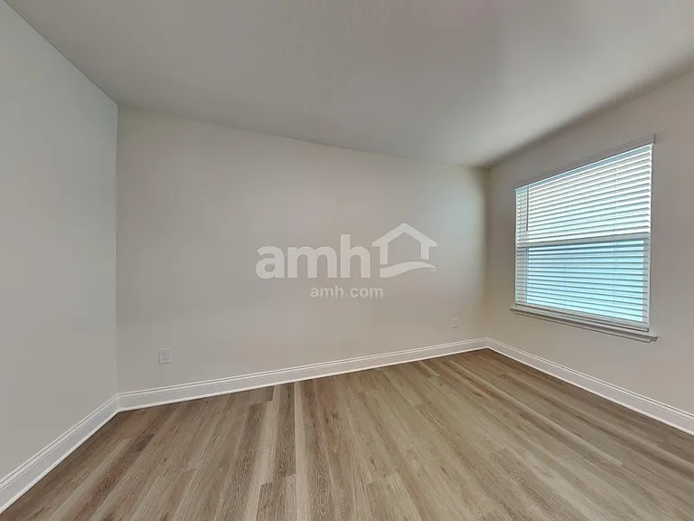 1043 Grafton Ridge Dr — Photo 29