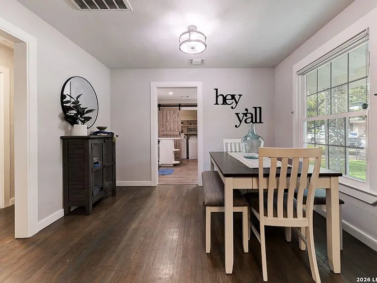 406 McKinley Ave — Photo 6