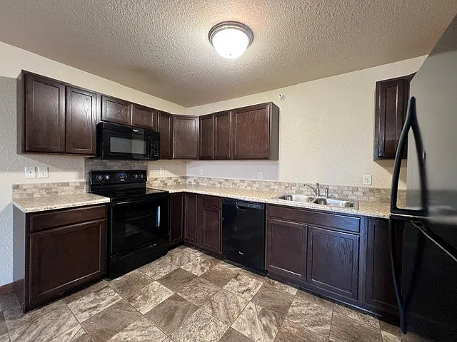 4660 Coal Bank Dr #301 — Photo 7