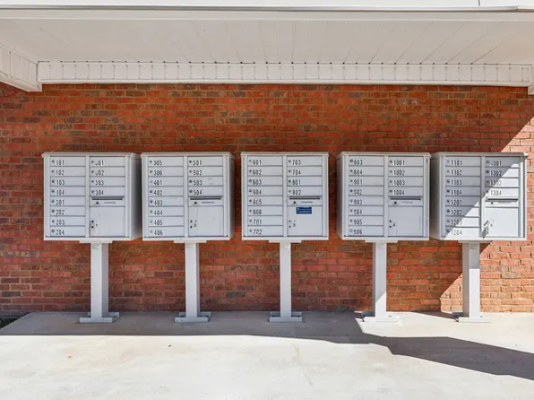 Home Place Apartments