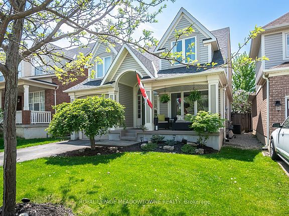 2nd image of 624 Marley Cres