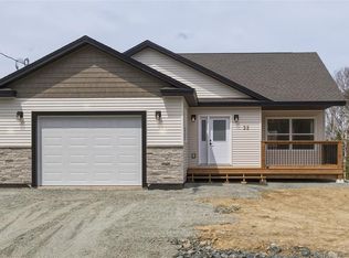 32 Church Ter, Conception Bay South, NL A1W5R2